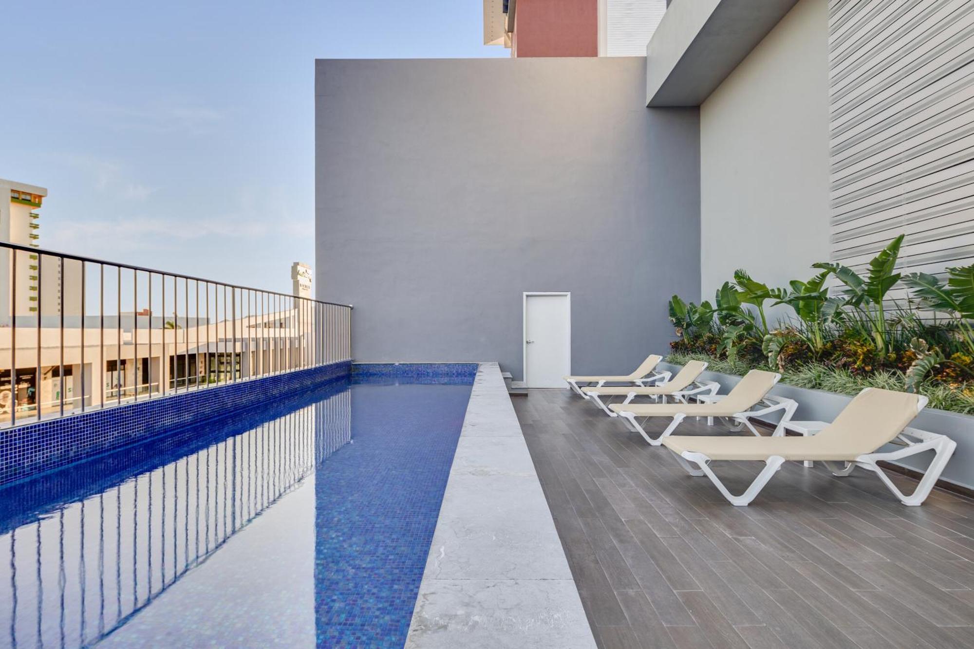 One Mazatlan Hotel Exterior photo
